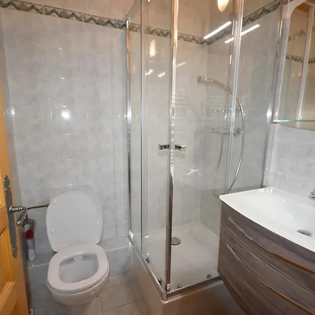 Grand T4 Calme Et Ensoleille - 7 Pers. Apartment *
